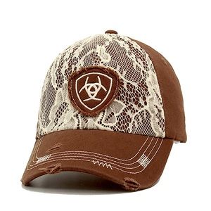 Ariat women’s distressed lace accent cap